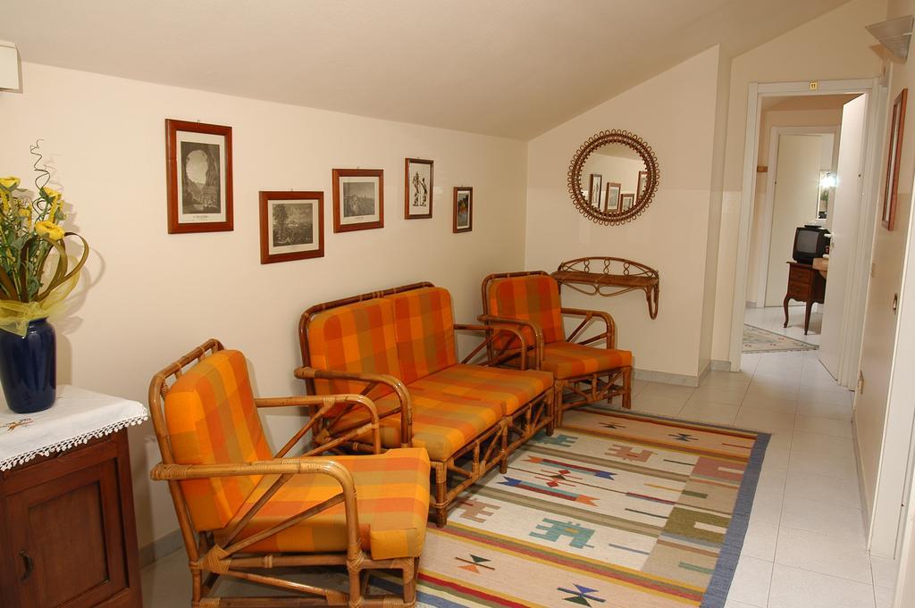Veduggio con Colzano Hotel Molteni מראה חיצוני תמונה